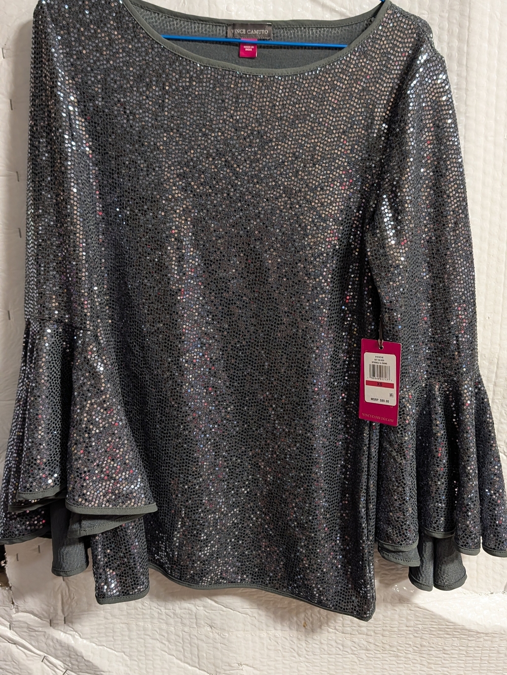 Vince Camuto Silver Sequin Bell-Sleeve Top
